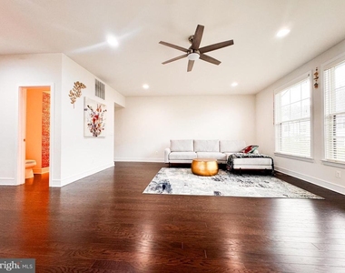 25419 Reed Orchard Terrace - Photo Thumbnail 14