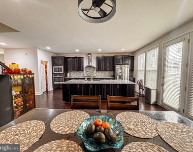 25419 Reed Orchard Terrace - Photo Thumbnail 19
