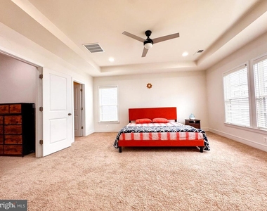 25419 Reed Orchard Terrace - Photo Thumbnail 27