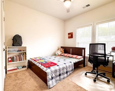 25419 Reed Orchard Terrace - Photo Thumbnail 33