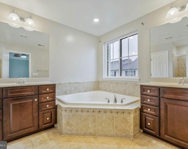 25218 Briargate Terrace - Photo Thumbnail 19