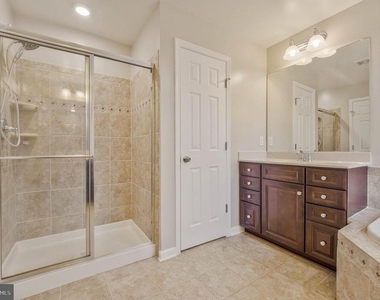 25218 Briargate Terrace - Photo Thumbnail 18