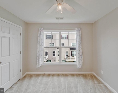 25218 Briargate Terrace - Photo Thumbnail 32