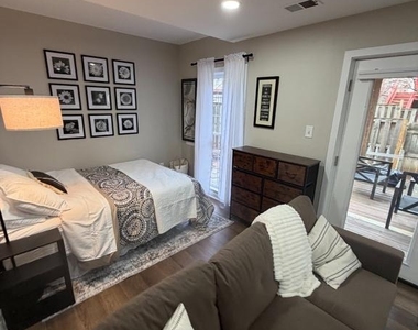 14552 Woodgate Manor Place - Photo Thumbnail 12