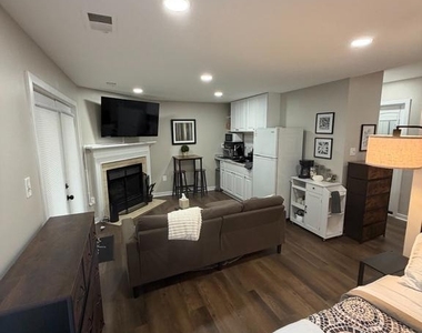14552 Woodgate Manor Place - Photo Thumbnail 2