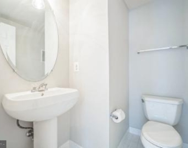 4647 Red Admiral Way - Photo Thumbnail 10