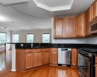 4647 Red Admiral Way - Photo Thumbnail 38