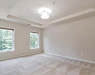 4647 Red Admiral Way - Photo Thumbnail 33