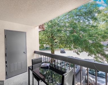 3808 Laramie Place - Photo Thumbnail 23