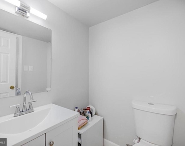 3808 Laramie Place - Photo Thumbnail 15