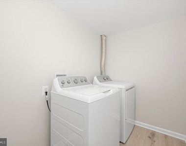 8624 Parliament Drive - Photo Thumbnail 39