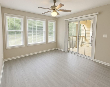 12245 Fairfield House Drive - Photo Thumbnail 2