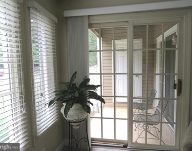 12245 Fairfield House Drive - Photo Thumbnail 12