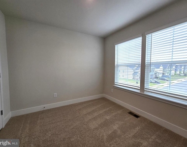 117 Lakota Street - Photo Thumbnail 22