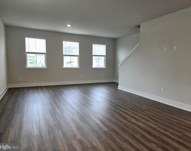 117 Lakota Street - Photo Thumbnail 13