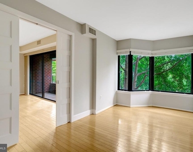 1600 Prince Street - Photo Thumbnail 16