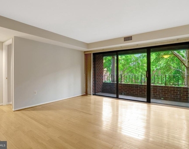 1600 Prince Street - Photo Thumbnail 14