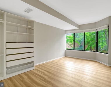 1600 Prince Street - Photo Thumbnail 11