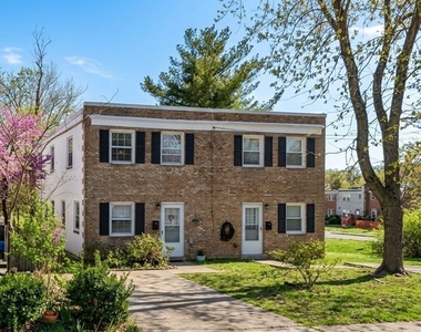 201 Laverne Avenue - Photo Thumbnail 1