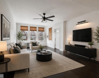 2467 N 79th Avenue - Photo Thumbnail 2