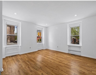 3800 Spring Garden Street - Photo Thumbnail 6