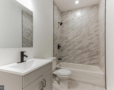 6116 E Wister Street - Photo Thumbnail 5