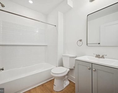 3413 N 19th Street - Photo Thumbnail 8