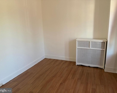 7058 Saybrook Avenue - Photo Thumbnail 12