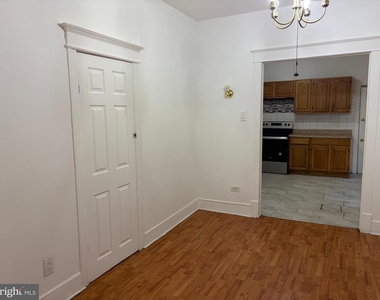 7058 Saybrook Avenue - Photo Thumbnail 13