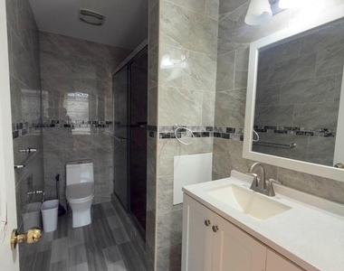 1145 S 10th Street - Photo Thumbnail 3