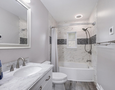 524 Continental Road - Photo Thumbnail 15