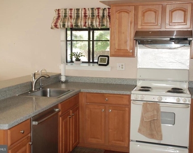 28 Knox Court - Photo Thumbnail 6