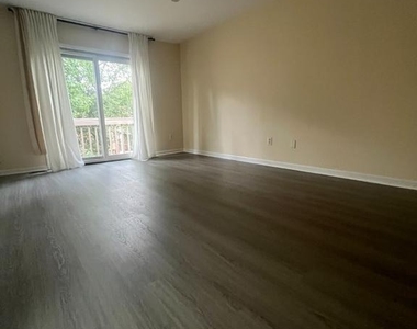 28 Knox Court - Photo Thumbnail 12