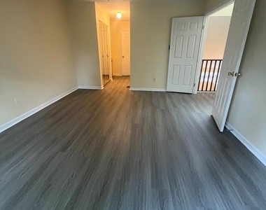 28 Knox Court - Photo Thumbnail 14