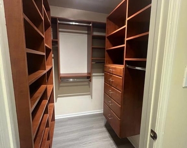 28 Knox Court - Photo Thumbnail 15