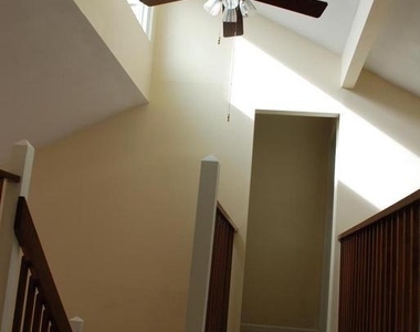 28 Knox Court - Photo Thumbnail 2