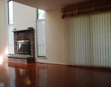 28 Knox Court - Photo Thumbnail 8