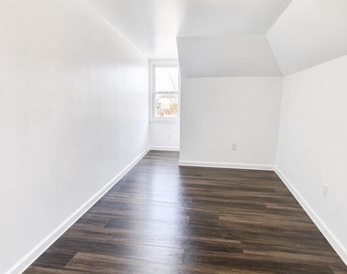 20 N Overbrook Avenue - Photo Thumbnail 4