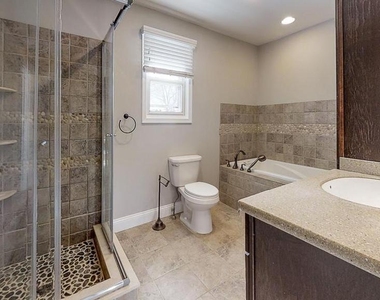 30 E 4th Avenue - Photo Thumbnail 4
