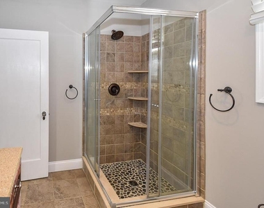 30 E 4th Avenue - Photo Thumbnail 5