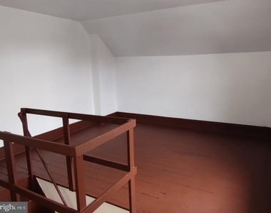 629 2nd St N - Photo Thumbnail 3