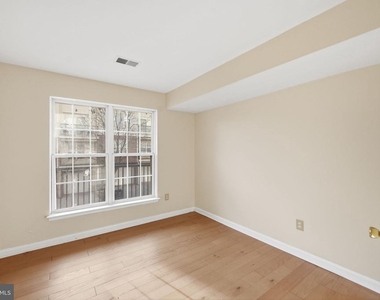 9900 Sassafras Lane - Photo Thumbnail 18