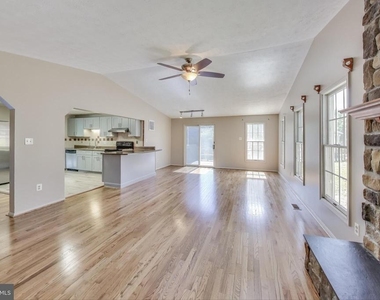 9217 Briarchip Street - Photo Thumbnail 13