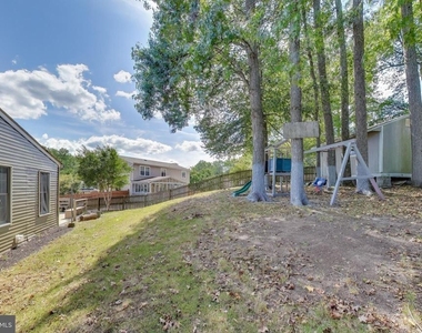 9217 Briarchip Street - Photo Thumbnail 39