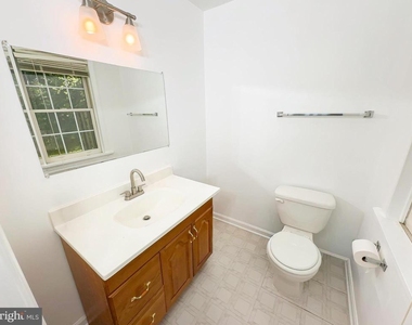 7822 Quill Point Drive - Photo Thumbnail 20