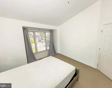 7822 Quill Point Drive - Photo Thumbnail 18