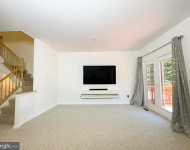 7822 Quill Point Drive - Photo Thumbnail 6