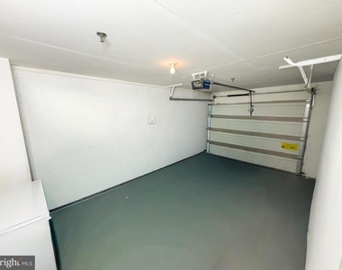 7822 Quill Point Drive - Photo Thumbnail 27