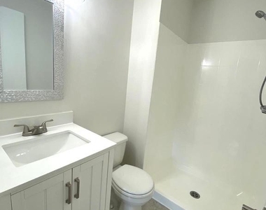 15947 Dorset Road - Photo Thumbnail 17