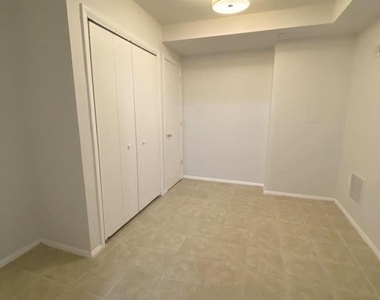 15947 Dorset Road - Photo Thumbnail 19